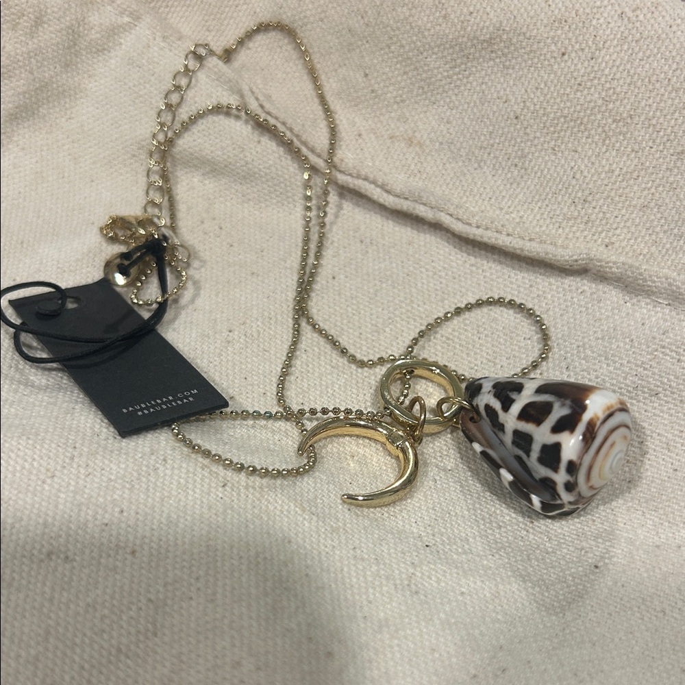 Gold and Brown Shell Pendant Necklace